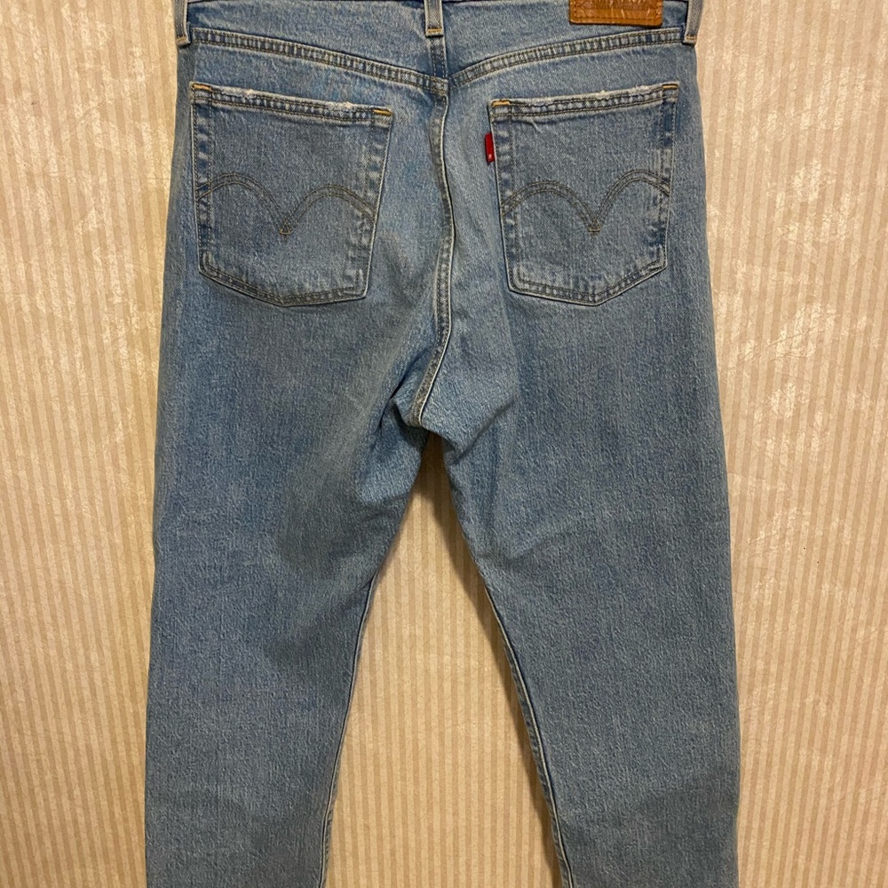 Levi’s wedgie jeans - Picture 7 of 9